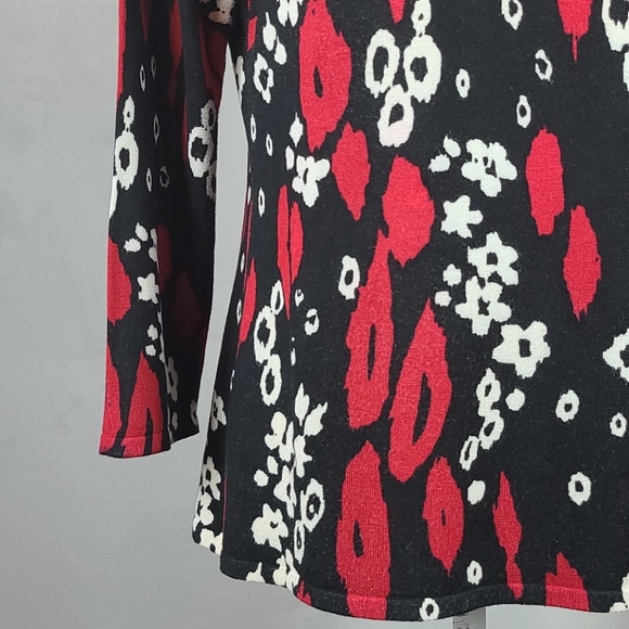 LH sport Sweater - Picture 4 of 16